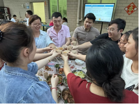 Traditional Chinese Festival--Mid-Autumn Festival