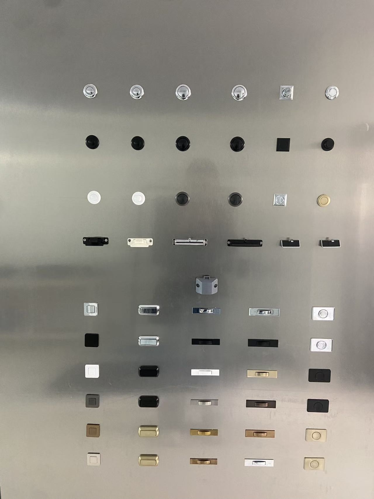 We Launch New RV Lock Display Rack After 3 Months 